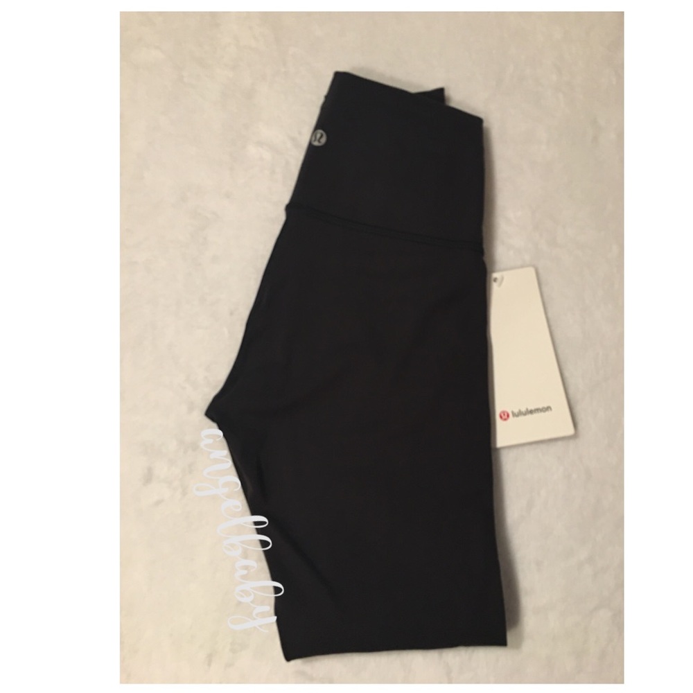 Lululemon Wunder Train HR Tight 25” in Solid Black! - Picture 16 of 17